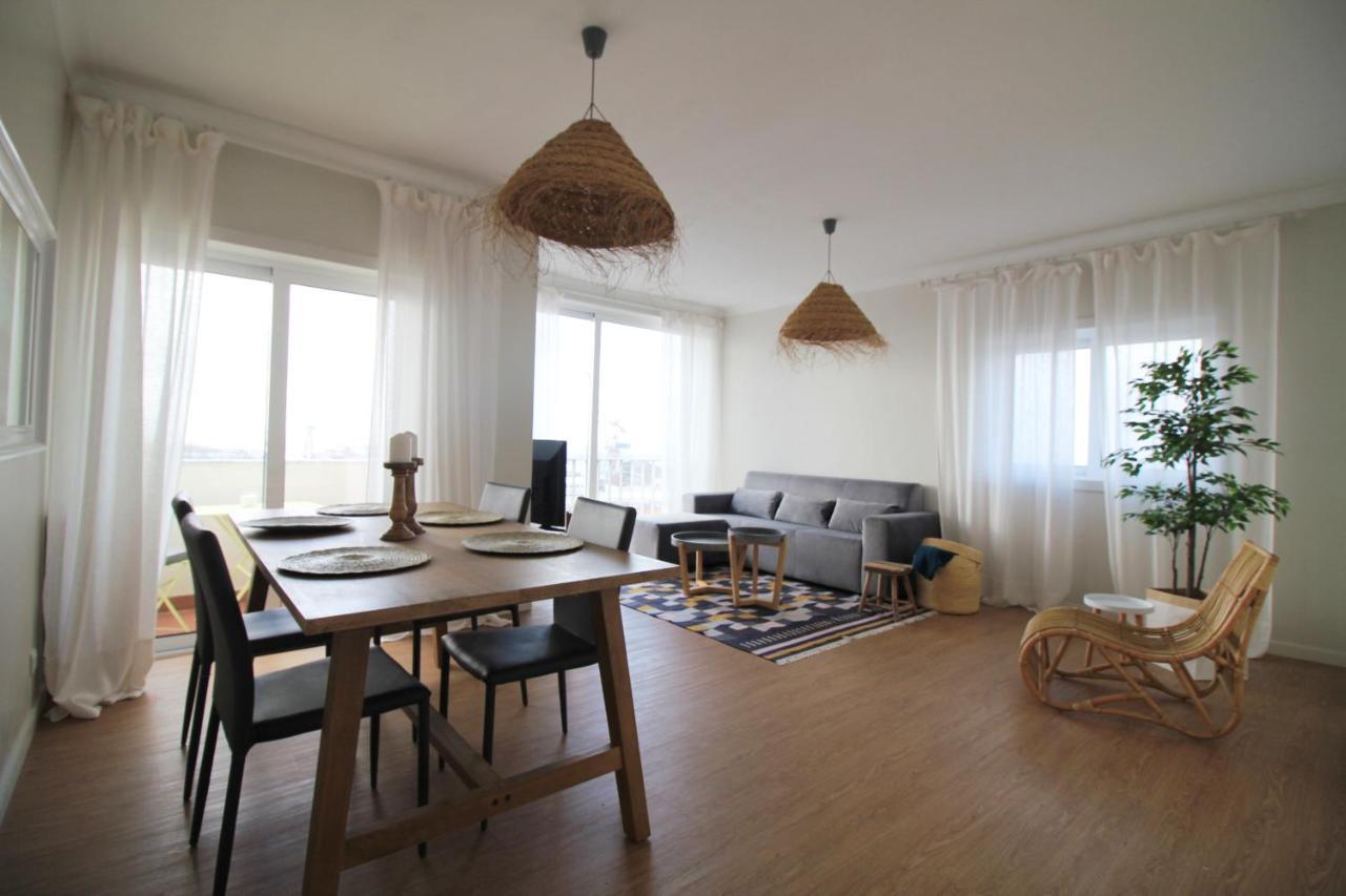 Coastal View Flat - Amazing Views Over The Atlantic فيانا دو كاستيلو المظهر الخارجي الصورة
